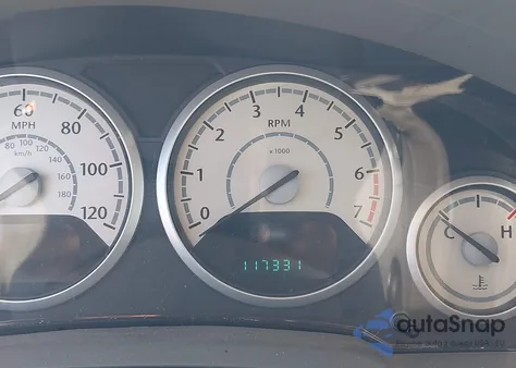 2010 Chrysler Town & Country Touring from USA, damaged, VIN 2A4RR5D13AR432113